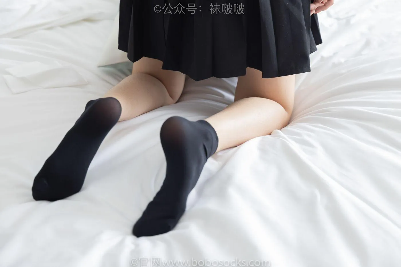 [BoBoSocks袜啵啵]NO.033 稚予-贝壳头、天鹅绒黑袜、天鹅绒白袜 [154P]插图4